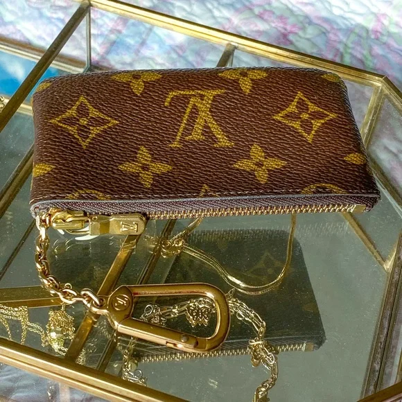 Louis Vuitton Key Pochette Cles Wallet 🤎